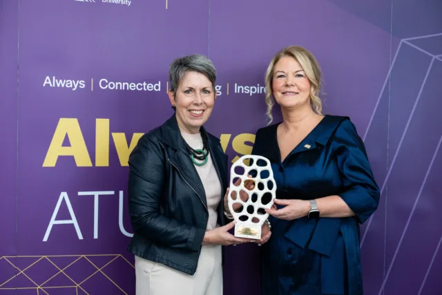 Dr Orla Flynn presents Alumni Award to Evelyn O'Toole, CEO and founder of CLS.