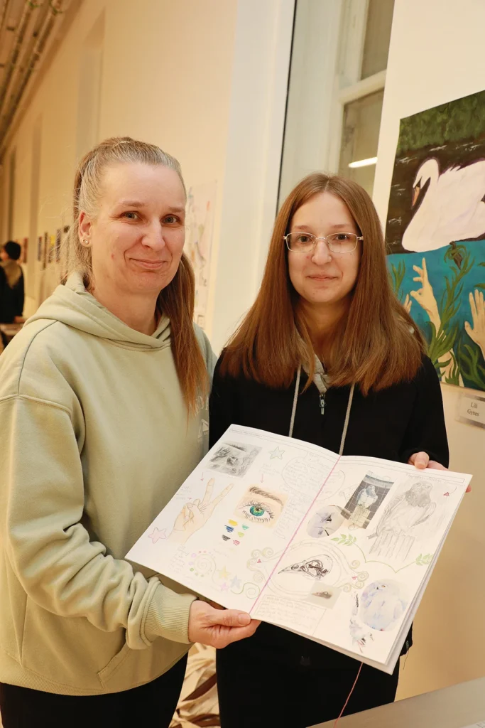 Edit Gyenesne Harczi and Lili Reka Gyenes.