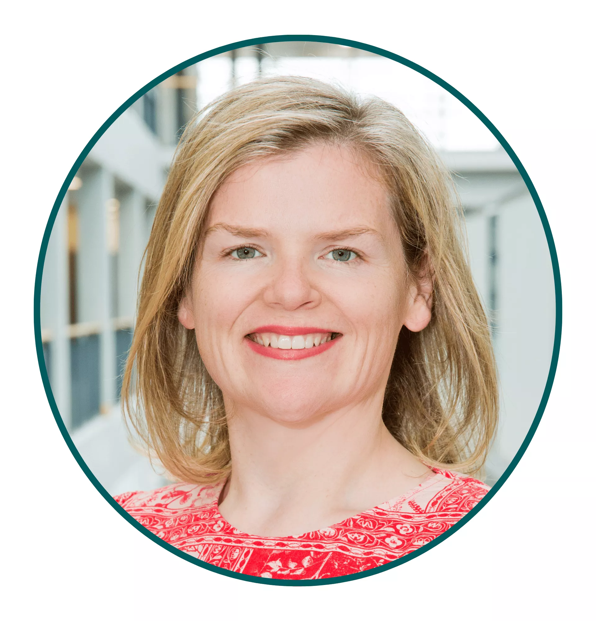 Lisa Padden Headshot