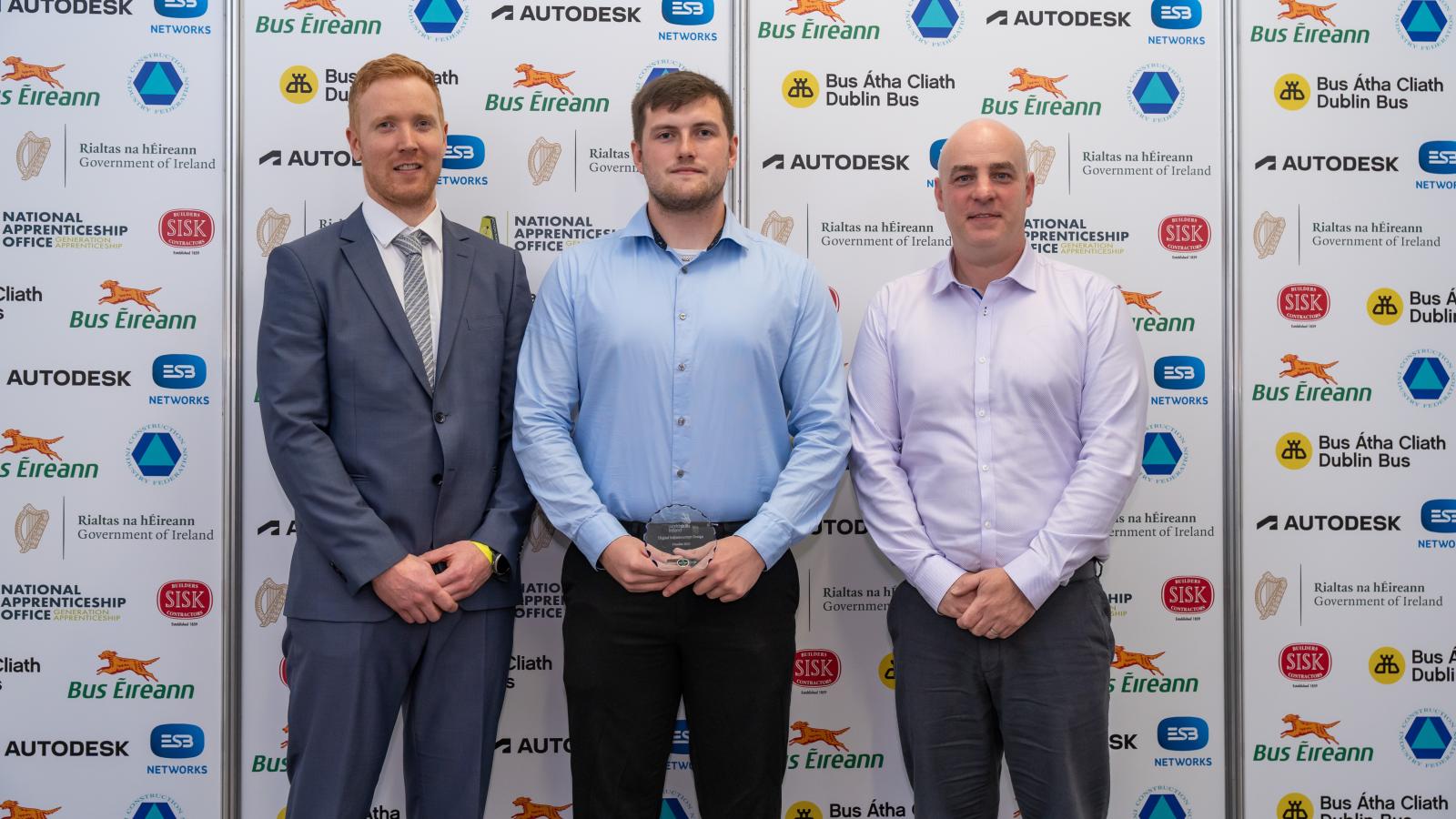 ATU Galway student Sean Doyle (centre) from Coolaney, Co Sligo, winner of the WorldSkills Ireland 2023 Digital Infrastructure Design Award, pictured with Tommy Coyne (left) Chief Examiner and Ray O`Mahony, sponsor – Symetri. 